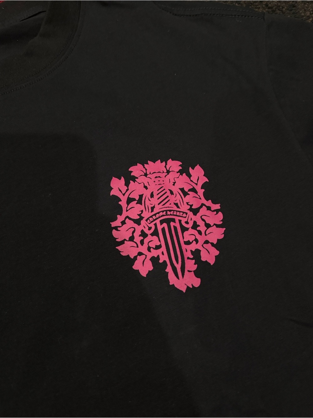 Chrome Hearts White / Pink Dagger Tee – Size Medium (Brand New) - Picture 3 of 7